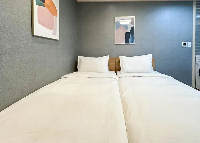 Red Stone Aparthotel
