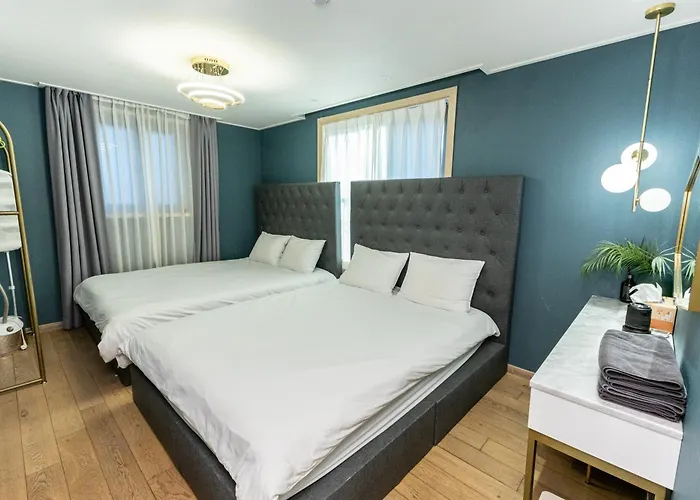 Aparthotel Red Stone