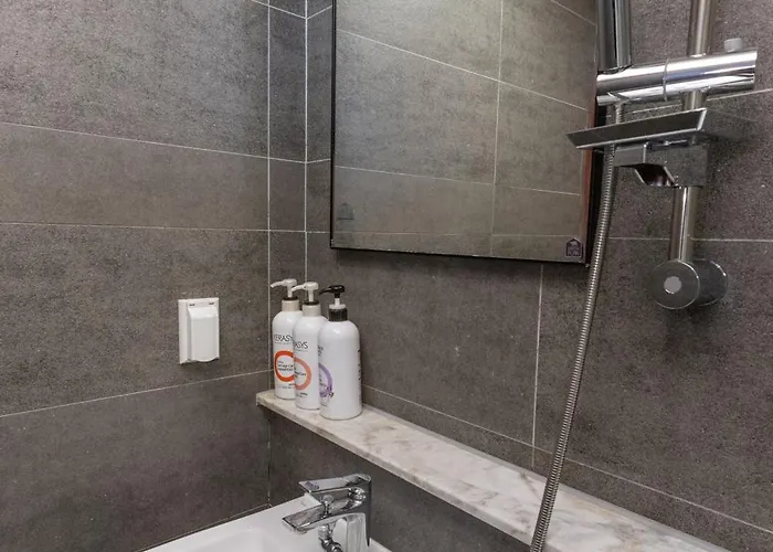 Aparthotel Red Stone
